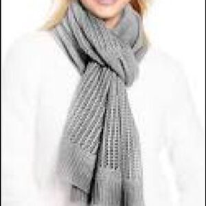 NWT DKNY Grey open Knit Blocked Scarf